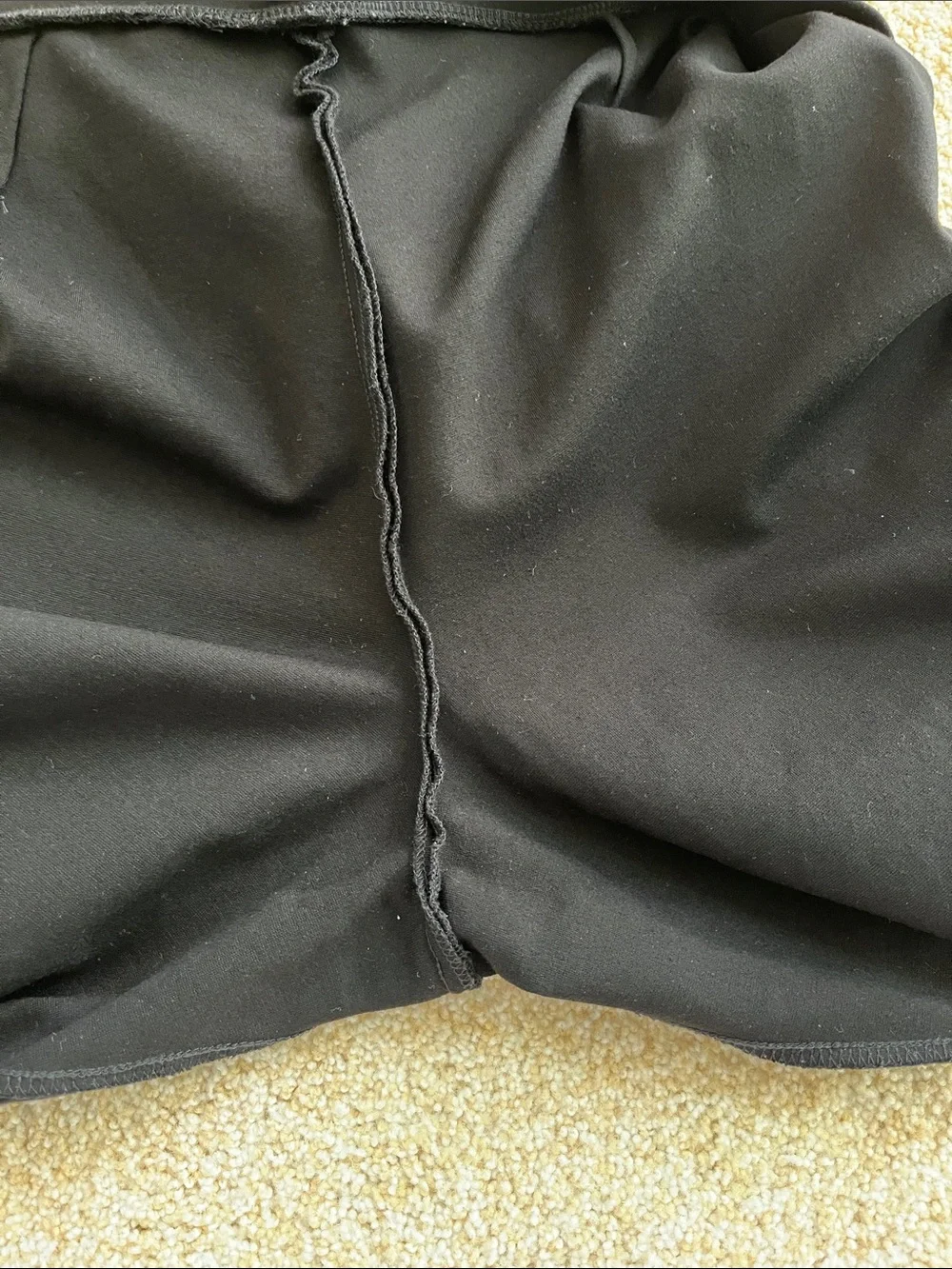 Vince Camuto size L black stretchy pants